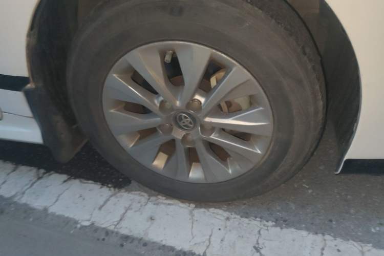 Used Toyota Corolla 2019 Dual-Engine 1.8L E-CVT GL-i Pioneer Edition Right Front Wheel Hub