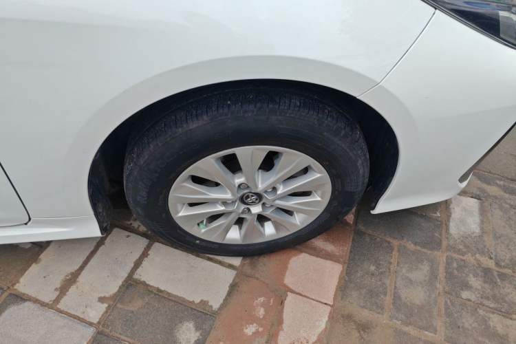 Used Toyota Corolla 2019 1.2T S-CVT GL-i Elite Edition Right Front Wheel Hub