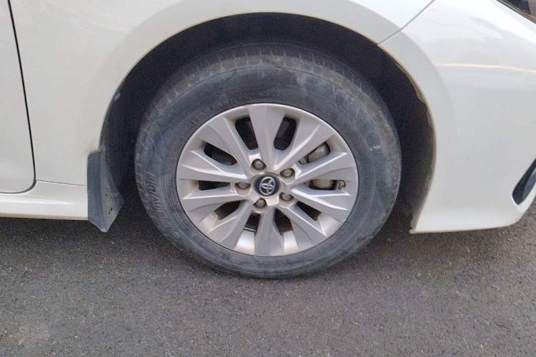 Used Toyota Corolla 2019 Dual-Engine 1.8L E-CVT GL-i Pioneer Edition Right Front Wheel Hub