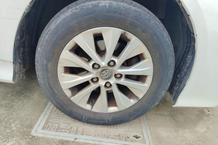 Used Toyota Corolla 2019 1.2T S-CVT GL-i Elite Edition Right Front Wheel Hub
