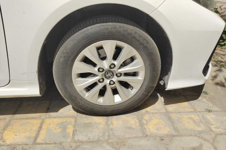 Used Toyota Corolla 2019 Dual-Engine 1.8L E-CVT GL-i Pioneer Edition Right Front Wheel Hub