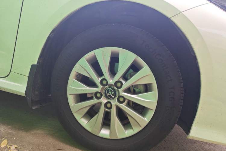 Used Toyota Corolla 2019 1.2T S-CVT GL-i Elite Edition Right Front Wheel Hub