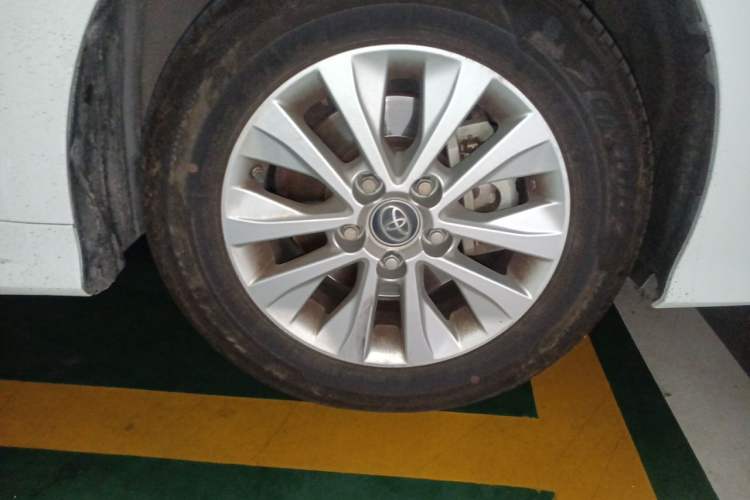 Used Toyota Corolla 2019 1.2T S-CVT GL-i Elite Edition Right Front Wheel Hub