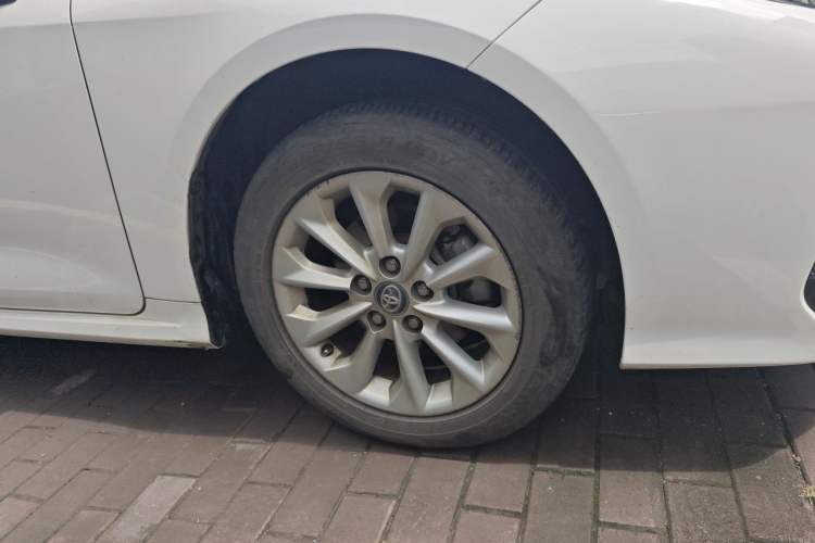 Used Toyota Corolla 2019 1.2T S-CVT GL-i Luxury Edition Right Front Wheel Hub