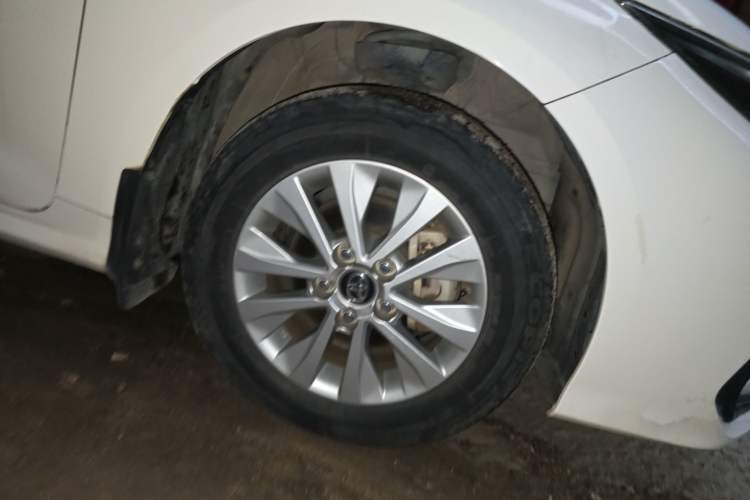 Used Toyota Corolla 2019 1.2T S-CVT GL-i Elite Edition Right Front Wheel Hub