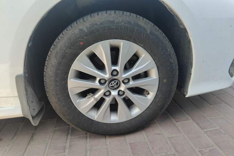 Used Toyota Corolla 2019 1.2T S-CVT GL-i Elite Edition Right Front Wheel Hub