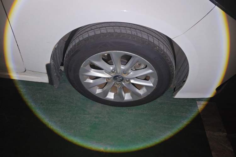 Used Toyota Corolla 2019 Dual-Engine 1.8L E-CVT GL-i Elite Edition Right Front Wheel Hub