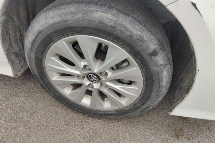 Used Toyota Corolla 2019 1.2T S-CVT GL-i Elite Edition Right Front Wheel Hub