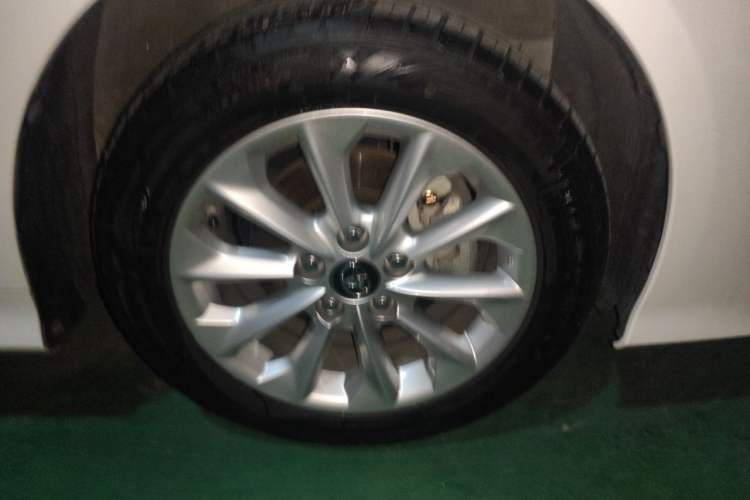 Used Toyota Corolla 2019 1.2T S-CVT GL-i Luxury Edition Right Front Wheel Hub