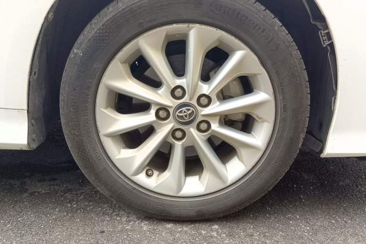 Used Toyota Corolla 2019 1.2T S-CVT GL-i Luxury Edition Right Front Wheel Hub