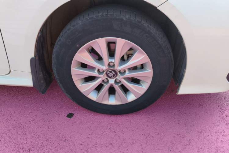 Used Toyota Corolla 2019 1.2T S-CVT GL-i Elite Edition Right Front Wheel Hub
