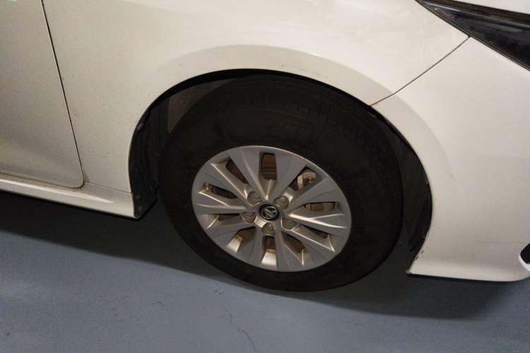 Used Toyota Corolla 2019 1.2T S-CVT GL Pioneer Edition Right Front Wheel Hub