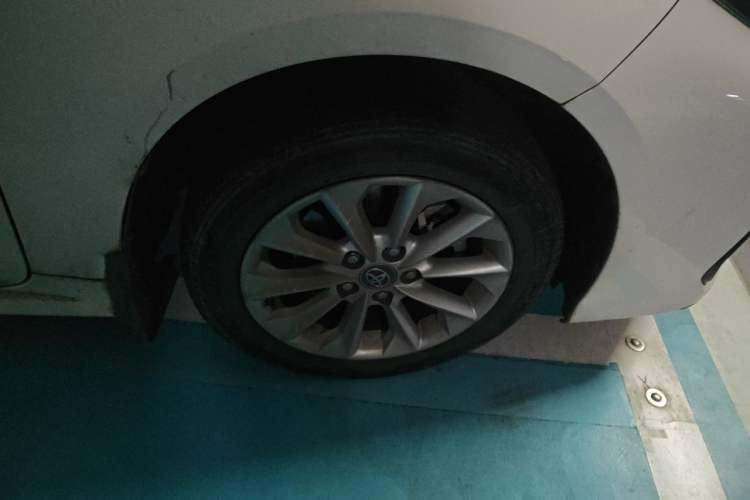 Used Toyota Corolla 2019 1.2T S-CVT GL-i Luxury Edition Right Front Wheel Hub