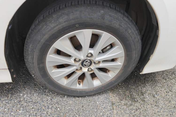 Used Toyota Corolla 2019 1.2T S-CVT GL-i Elite Edition Right Front Wheel Hub