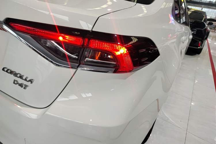 Used Toyota Corolla 2019 1.2T S-CVT GL-i Elite Edition Right Rear Taillight