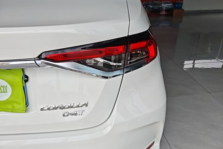 Used Toyota Corolla 2019 1.2T S-CVT GL-i Elite Edition Right Rear Taillight