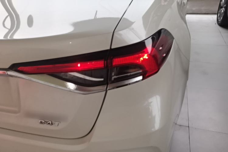 Used Toyota Corolla 2019 1.2T S-CVT GL-i Elite Edition Right Rear Taillight