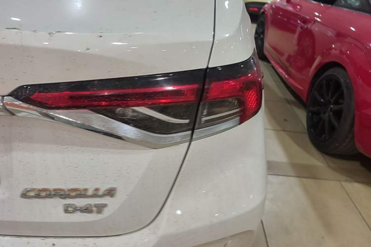 Used Toyota Corolla 2019 1.2T S-CVT GL Pioneer Edition Right Rear Taillight