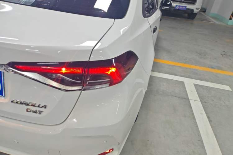 Used Toyota Corolla 2019 1.2T S-CVT GL Pioneer Edition Right Rear Taillight