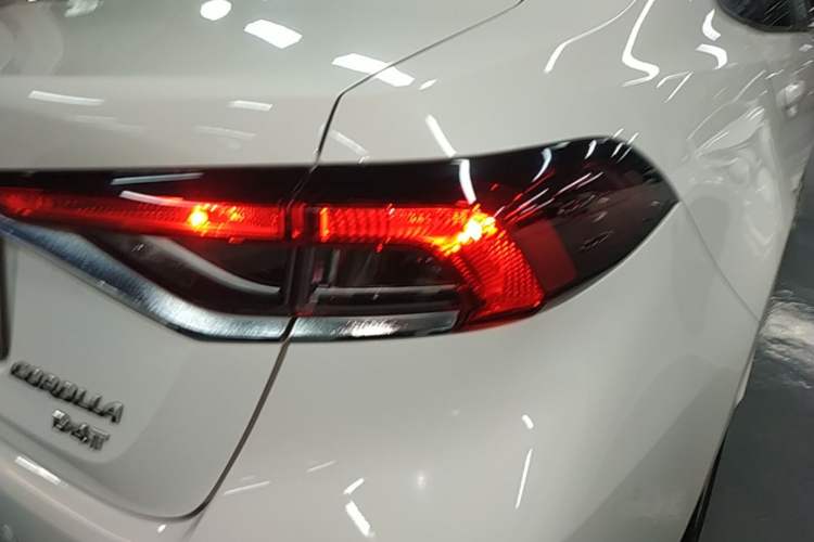 Used Toyota Corolla 2019 1.2T S-CVT GL-i Luxury Edition Right Rear Taillight