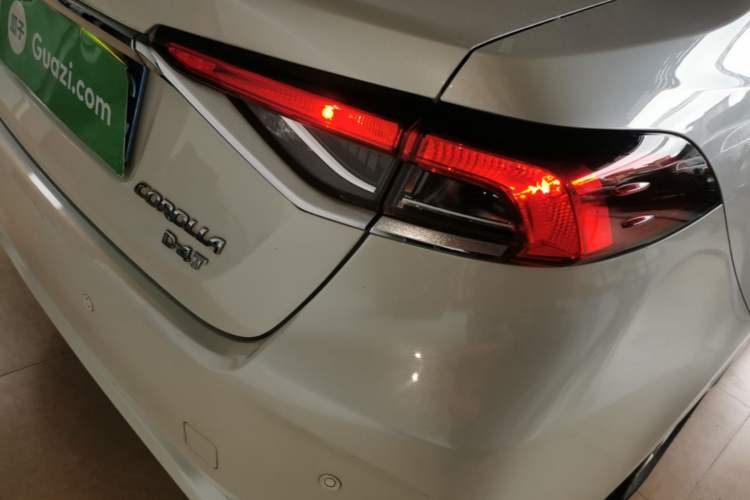 Used Toyota Corolla 2019 1.2T S-CVT GL-i Elite Edition Right Rear Taillight
