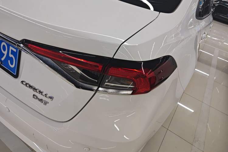 Used Toyota Corolla 2019 1.2T S-CVT GL Pioneer Edition Right Rear Taillight