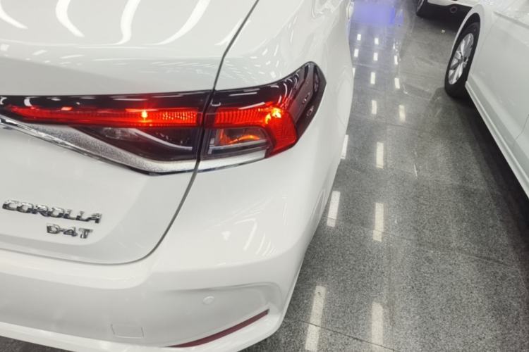 Used Toyota Corolla 2019 1.2T S-CVT GL Pioneer Edition Right Rear Taillight