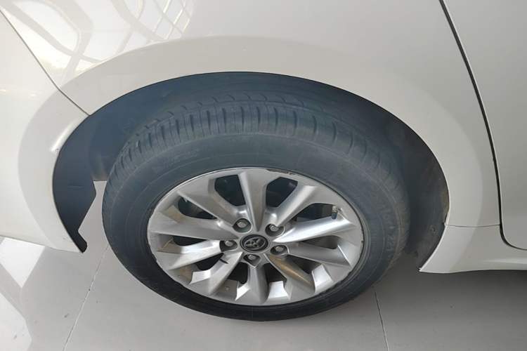 Used Toyota Corolla 2019 1.2T S-CVT GLX-i Flagship Edition Right Rear Wheel Hub