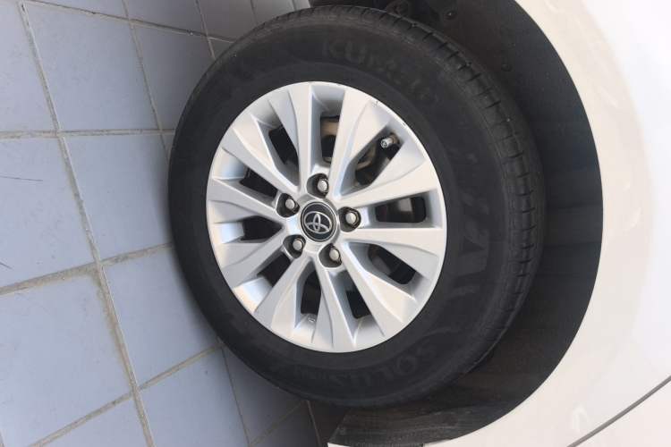 Used Toyota Corolla 2019 1.2T S-CVT GL-i Elite Edition Right Rear Wheel Hub