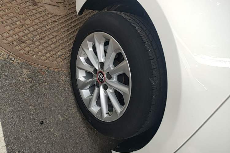 Used Toyota Corolla 2019 1.2T S-CVT GL-i Luxury Edition Right Rear Wheel Hub