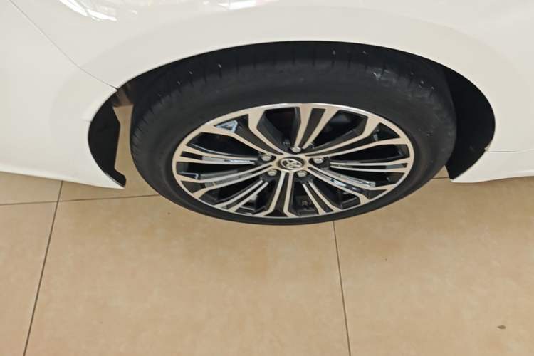 Used Toyota Corolla 2019 1.2T S-CVT Sport Edition Right Rear Wheel Hub