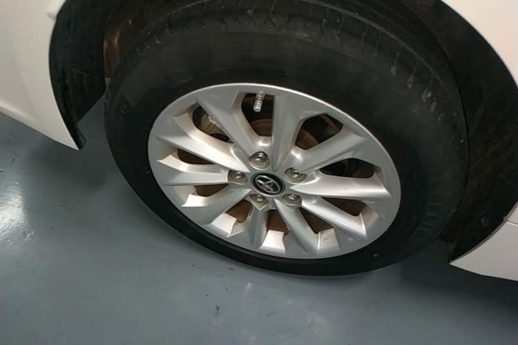 Used Toyota Corolla 2019 1.2T S-CVT GL-i Luxury Edition Right Rear Wheel Hub