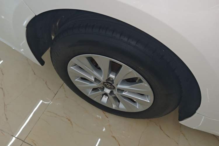 Used Toyota Corolla 2019 1.2T S-CVT GL Pioneer Edition Right Rear Wheel Hub