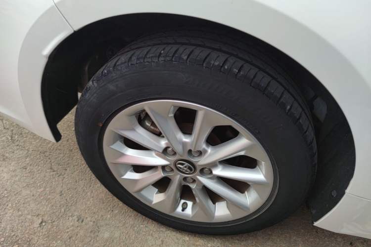 Used Toyota Corolla 2019 1.2T S-CVT GL-i Luxury Edition Right Rear Wheel Hub