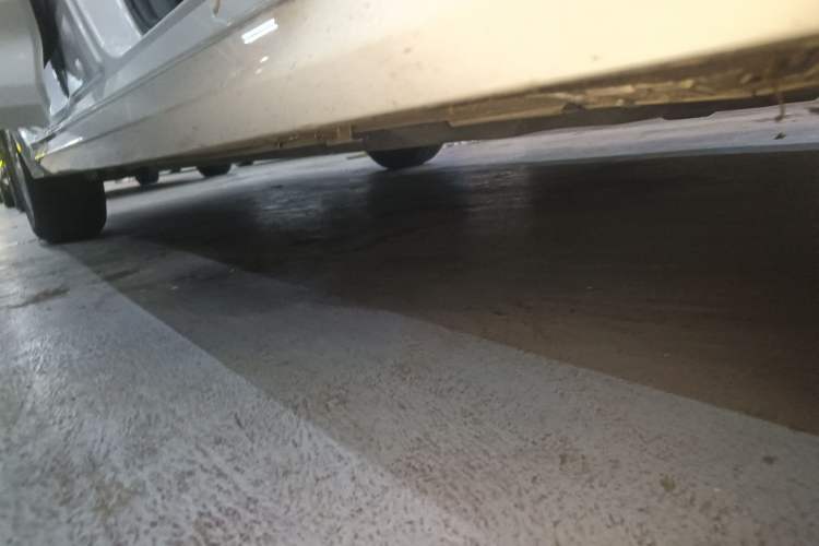 Used Toyota Corolla 2019 1.2T S-CVT GL Pioneer Edition Right Side Sill