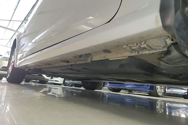 Used Toyota Corolla 2019 1.2T S-CVT GL-i Elite Edition Right Side Sill