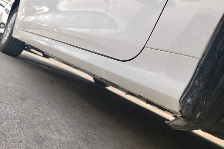 Used Toyota Corolla 2019 1.2T S-CVT GL-i Elite Edition Right Side Sill