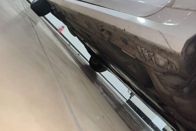 Used Toyota Corolla 2019 1.2T S-CVT GL Pioneer Edition Right Side Sill