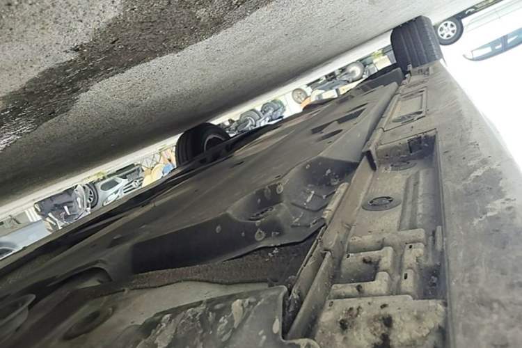 Used Toyota Corolla 2019 1.2T S-CVT GL Pioneer Edition Right Side Sill