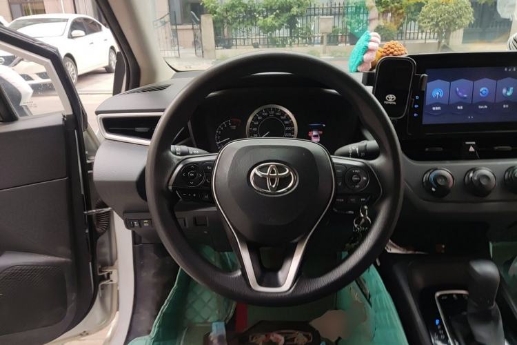 Used Toyota Corolla 2019 1.2T S-CVT GL Pioneer Edition Steering Wheel