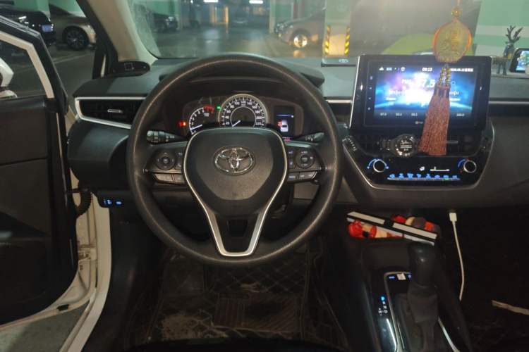 Used Toyota Corolla 2019 1.2T S-CVT GL-i Elite Edition Steering Wheel