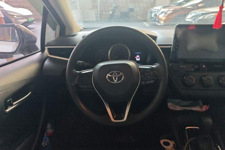 Used Toyota Corolla 2019 1.2T S-CVT GL Pioneer Edition Steering Wheel