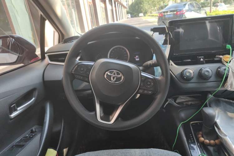 Used Toyota Corolla 2019 1.2T S-CVT GL Pioneer Edition Steering Wheel