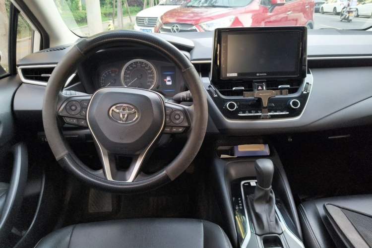 Used Toyota Corolla 2019 1.2T S-CVT GL-i Elite Edition Steering Wheel