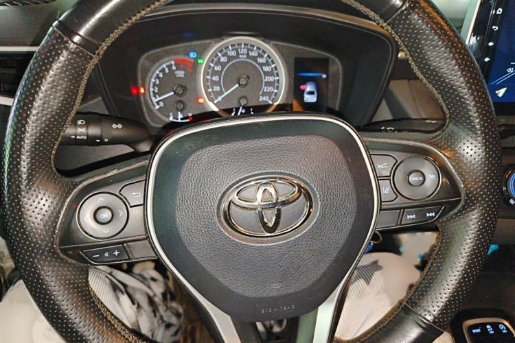 Used Toyota Corolla 2019 1.2T S-CVT GL Pioneer Edition Steering Wheel