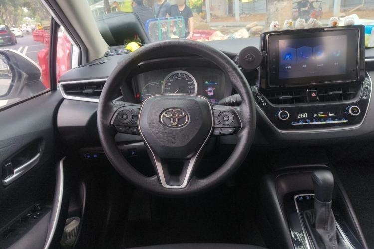 Used Toyota Corolla 2019 Dual-Engine 1.8L E-CVT GL-i Pioneer Edition Steering Wheel