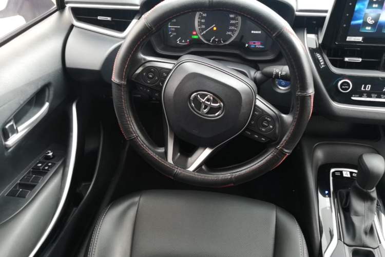 Used Toyota Corolla 2019 Dual-Engine 1.8L E-CVT GL-i Elite Edition Steering Wheel