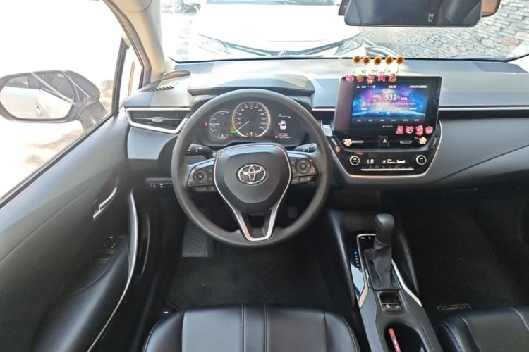Used Toyota Corolla 2019 Dual-Engine 1.8L E-CVT GL-i Elite Edition Steering Wheel