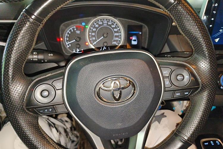 Used Toyota Corolla 2019 1.2T S-CVT GL Pioneer Edition Steering Wheel