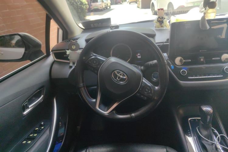 Used Toyota Corolla 2019 Dual-Engine 1.8L E-CVT GL-i Elite Edition Steering Wheel